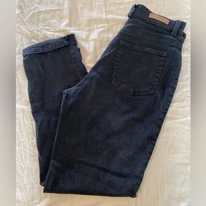 Gloria Vanderbilt Black High Rise Petite Straight Jeans